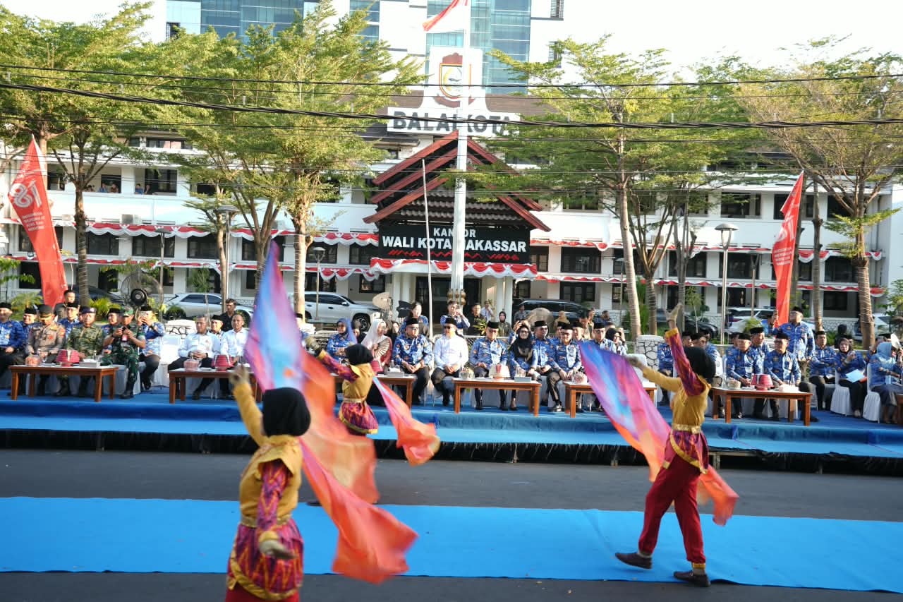 Defile kafilah Musabaqah Tilawatil Quran (MTQ) VIII Korps Pegawai Republik Indonesia (KORPRI) Tingkat Nasional Tahun 2026