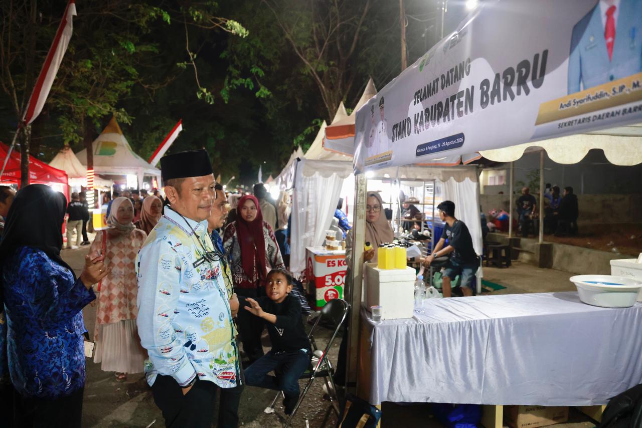Mewakili Bupati Barru, Sekretaris Daerah (Sekda) Kabupaten Barru, Andi Syarifuddin, S.IP., M.Si.,