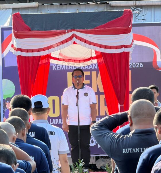 Lapas Narkotika Sungguminasa menggelar lomba futsal, voli, dan tenis meja bersama WBP dan petugas dalam memeriahkan HUT ke-81 RI.