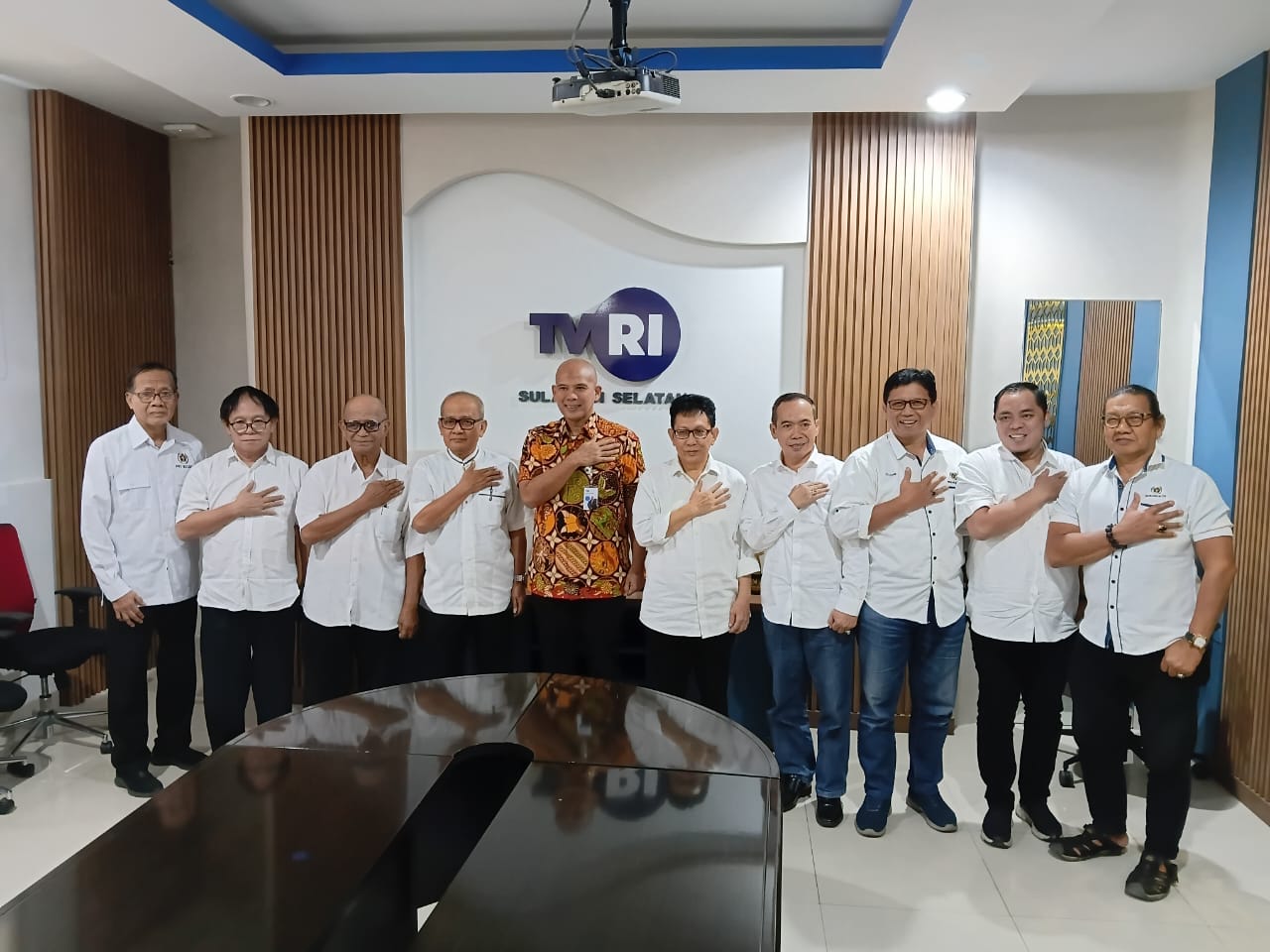 Pengurus Persatuan Wartawan Indonesia (PWI) Sulawesi Selatan bertandang ke Kantor LPP TVRI Sulawesi Selatan