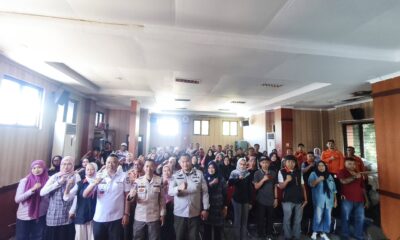 Badan Penanggulangan Bencana Daerah (BPBD) Kota Makassar memperkuat kesiapsiagaan masyarakat