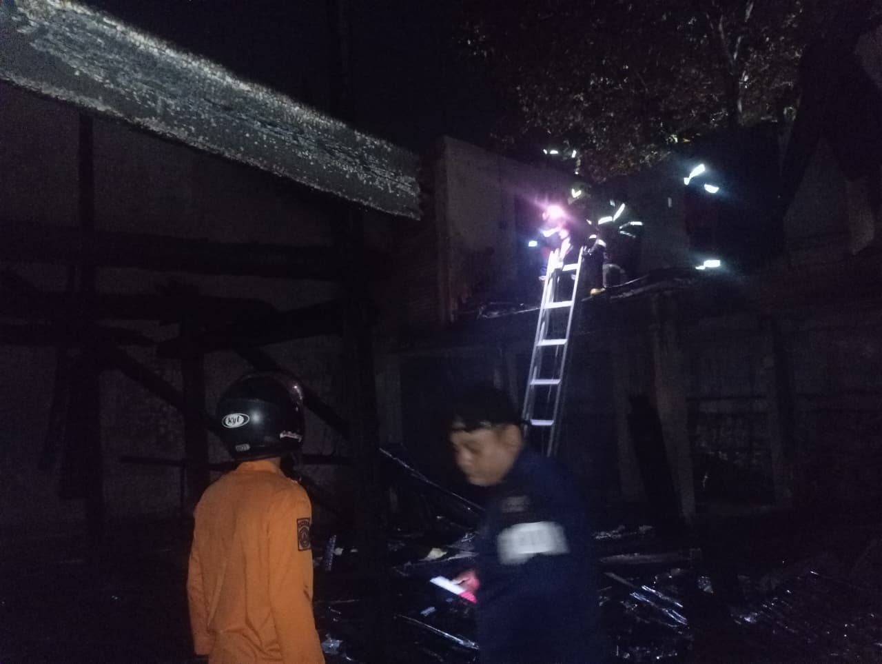 Badan Penanggulangan Bencana Daerah (BPBD) Kota Makassar bergerak cepat melakukan asesmen dan pendataan dampak kebakaran