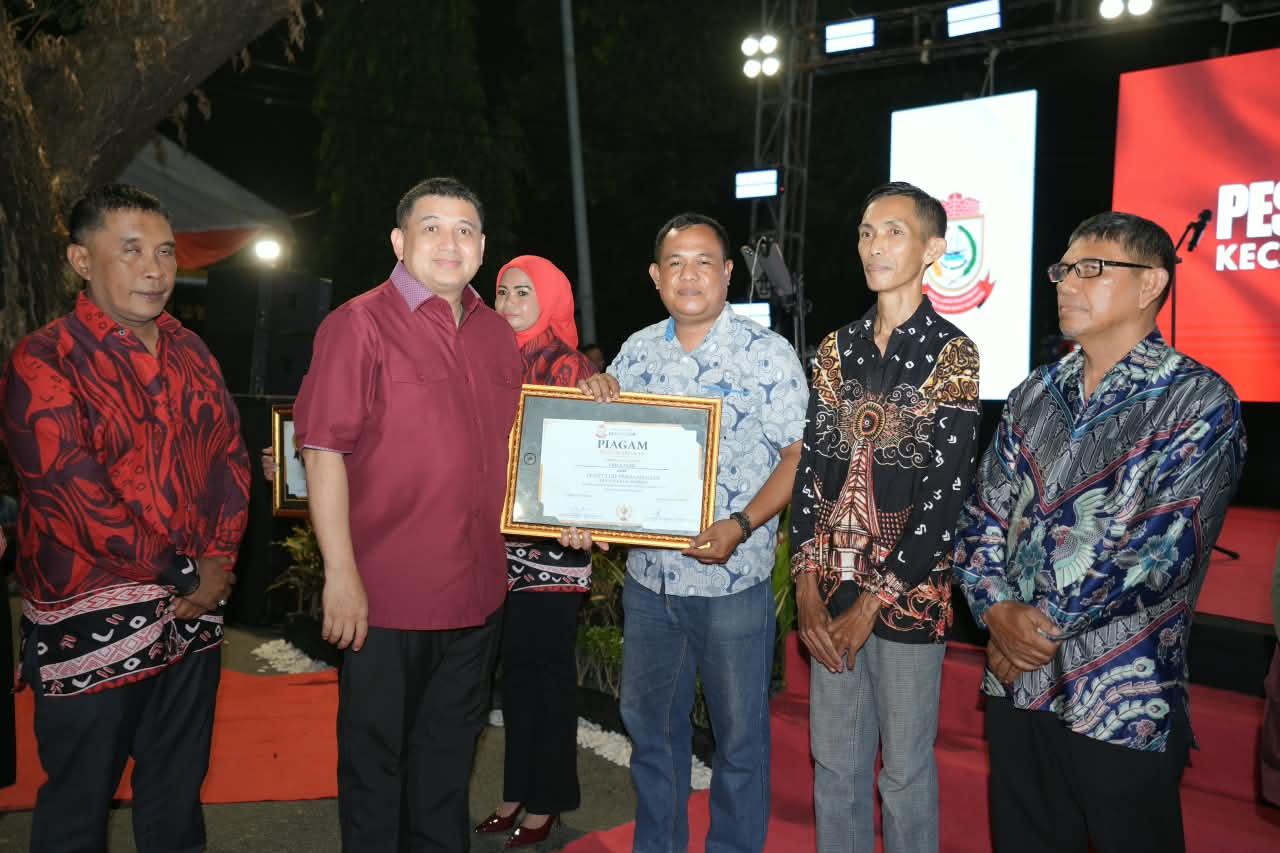 Janji politik Wali Kota Makassar, Munafri Arifuddin alias Appi, untuk meringankan beban ekonomi masyarakat melalui program iuran sampah gratis terus diperluas.