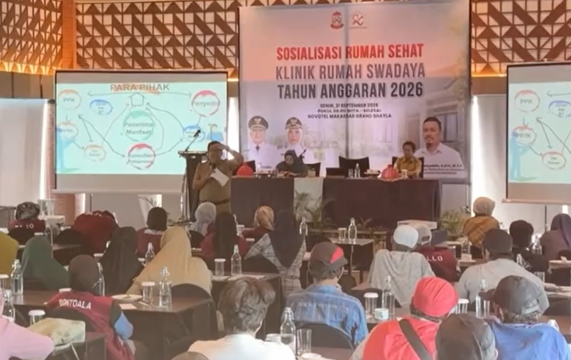 Dinas Perumahan dan Kawasan Permukiman (Disperkim) Kota Makassar menggelar Sosialisasi Rumah Sehat melalui kegiatan Klinik Rumah Swadaya Tahun Anggaran 2026.