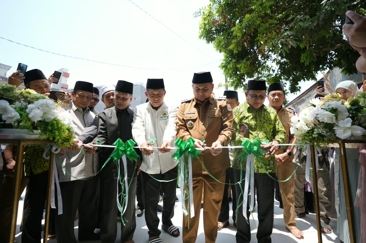 Wali Kota Makassar, Munafri Arifuddin, hadir meresmikan langsung Masjid Baitul Aqsha