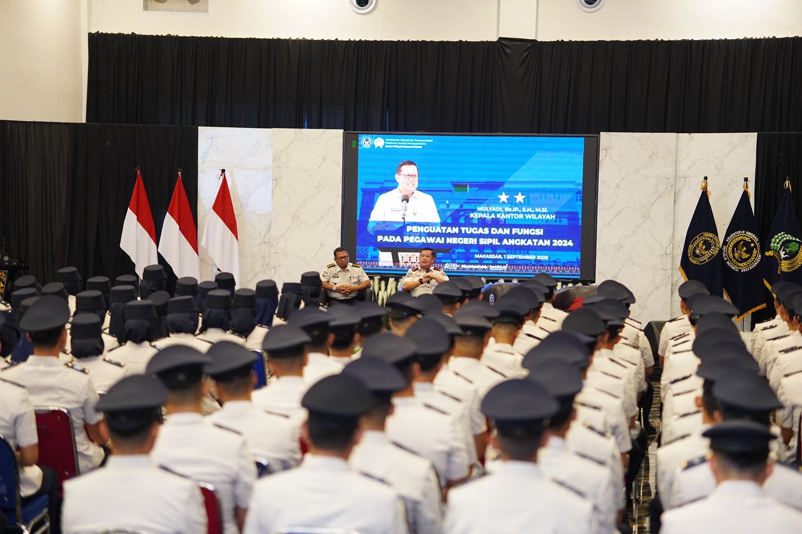 Lima CPNS Lapas Narkotika Kelas IIA Sungguminasa resmi dilantik menjadi PNS di lingkungan Ditjenpas Sulawesi Selatan. Pelantikan disertai penguatan tugas dan fungsi.