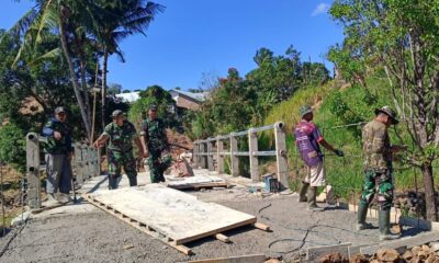 Pembangunan Jembatan Beton Sungai Badenglolo Tahap V di Borimasunggu, Gowa, mencapai 85 persen. TNI dan warga bersinergi mempercepat pembangunan.