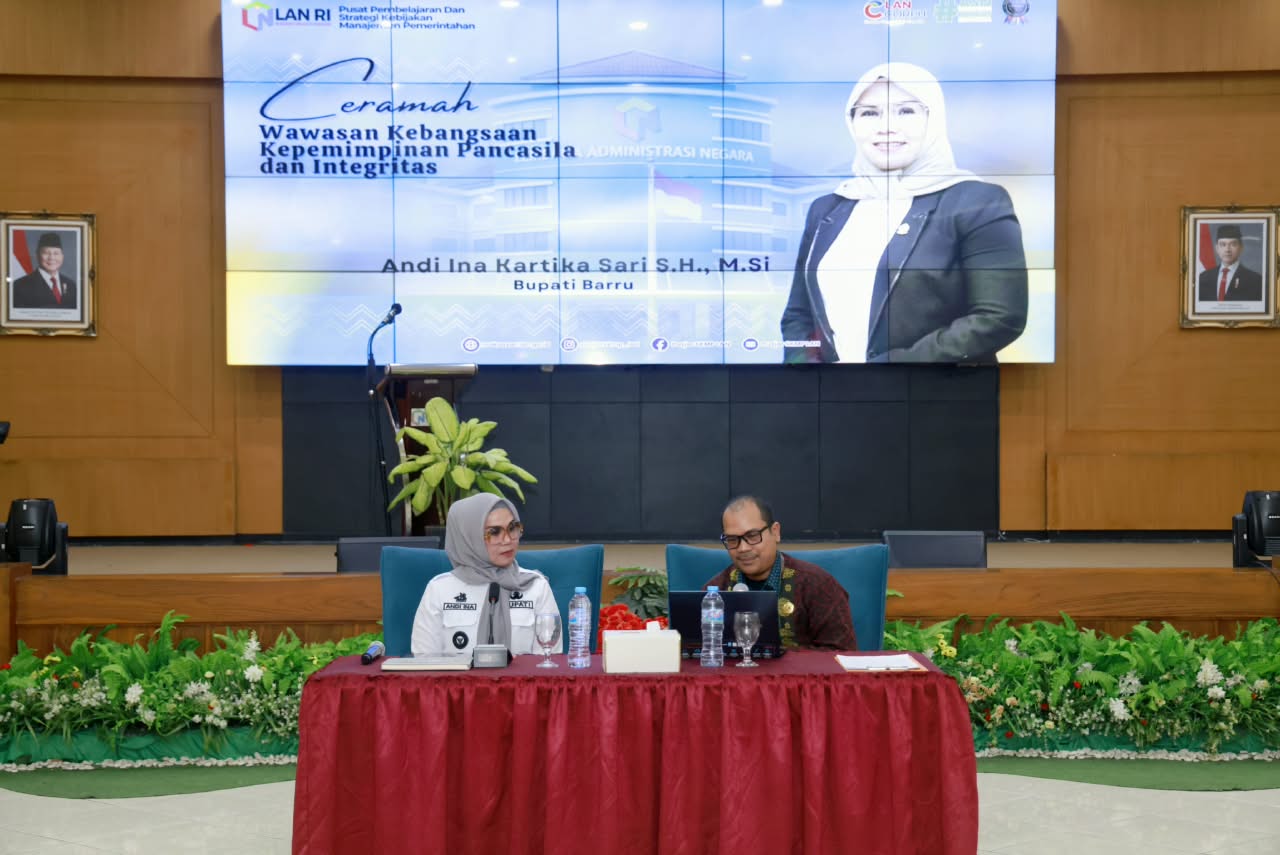 Bupati Barru, Andi Ina Kartika Sari, S.H., M.Si., hadir sebagai penceramah