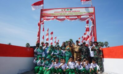 Jembatan Beton Garuda di Desa Pabundukang, Gowa, diresmikan dan diharapkan memperlancar akses warga serta pelajar melalui program Jembatan Garuda Merah Putih.