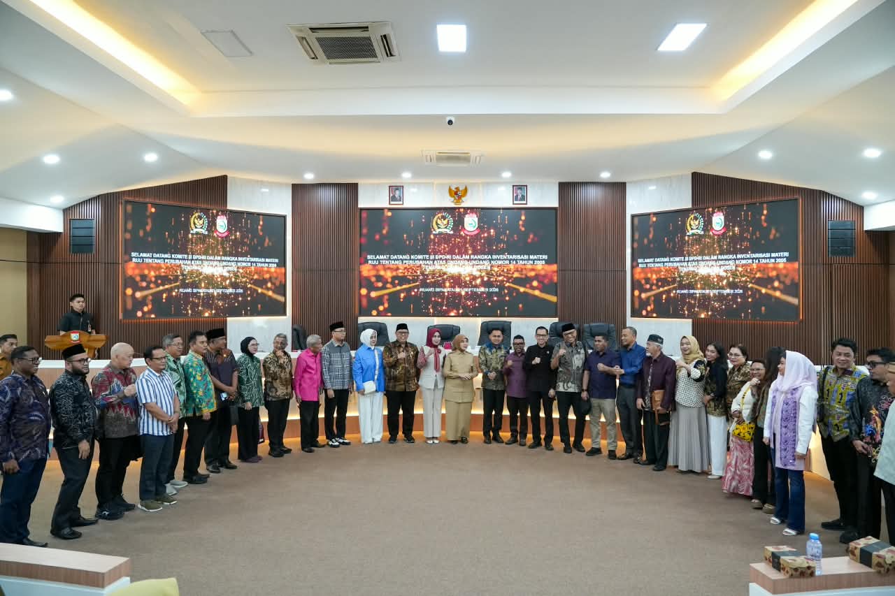 Wakil Wali Kota Makassar Aliyah Mustika Ilham menerima audiensi KOHATI HMI Makassar Timur membahas LKK Tingkat Nasional 2026 di Makassar.
