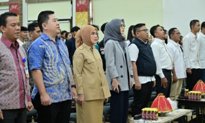 Wakil Wali Kota Makassar Aliyah Mustika Ilham menghadiri pelantikan IKA ISMEI Sulselbartra periode 2025–2030 dengan tema transformasi ekonomi Sulawesi dari komoditas menuju nilai tambah.