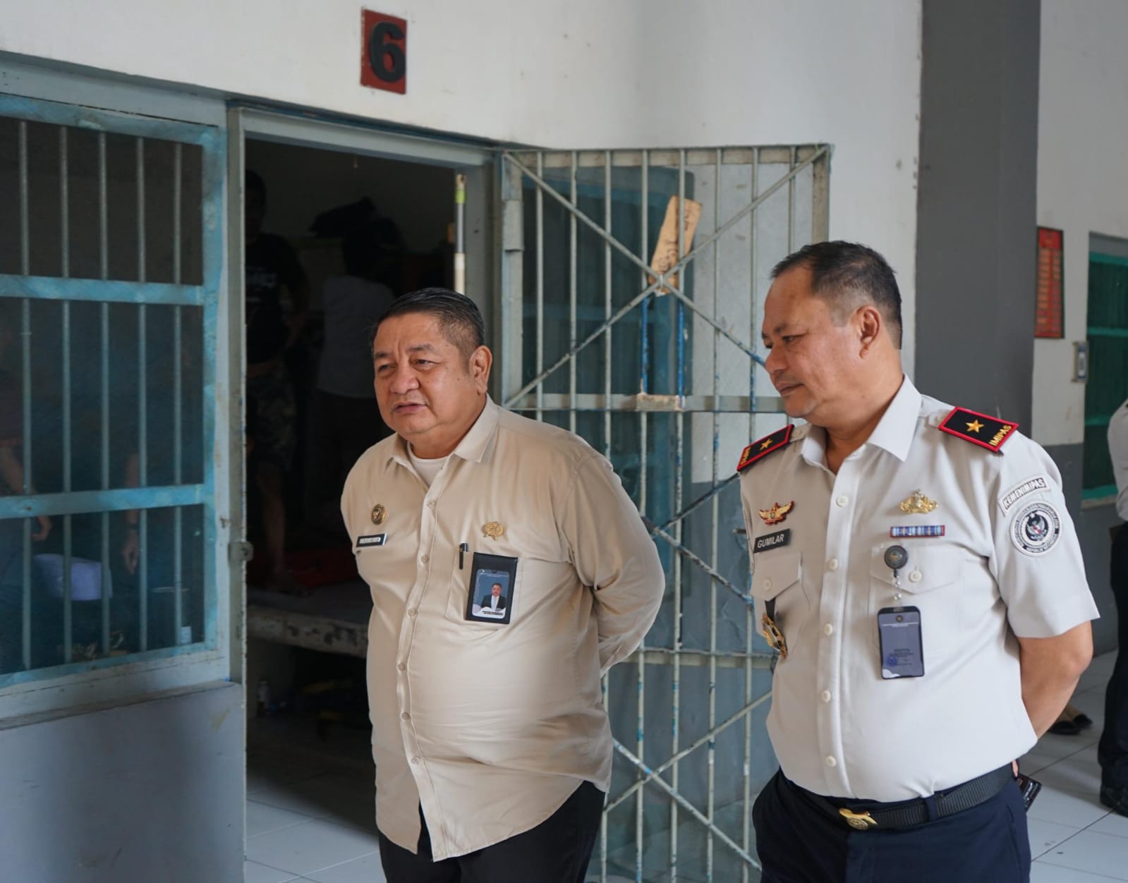 Hernowo Sugiastanto meninjau Lapas Kelas I Makassar untuk memperkuat pengawasan serta memastikan keamanan, ketertiban, kamar hunian, dan fasilitas sesuai standar.