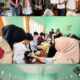 Poltekkes Kemenkes Makassar menggelar pemeriksaan kesehatan dan edukasi deteksi dini penyakit di Desa Opo, Bone, melibatkan 103 peserta dan inovasi YAFISERA.