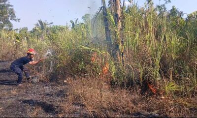 Respons cepat ditunjukkan Babinsa Kodim 1409/Gowa bersama Bhabinkamtibmas dan masyarakat saat berjibaku