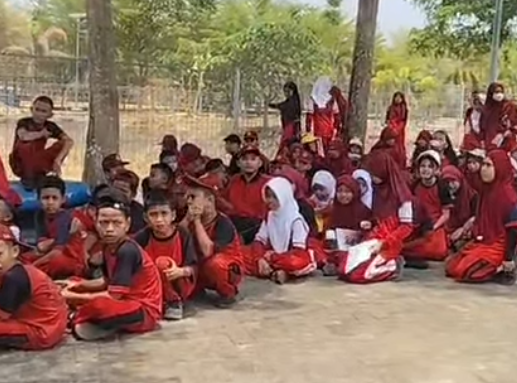 UPTD SPF SDN Rappocini menggelar outing class ke BSP Toddopuli, TPA Tamangapa, dan Waduk Nipa-Nipa untuk mendorong pembelajaran kontekstual sesuai prinsip Pembelajaran Mendalam.