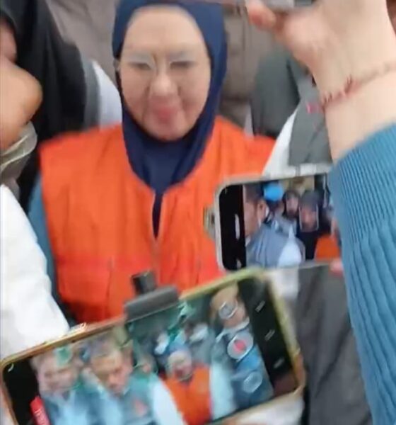 Polda Sulsel menetapkan mantan Bupati Gowa sebagai tersangka dugaan pemerasan terkait pengurusan perizinan periode 2025–2026 dan melakukan penahanan selama 20 hari.