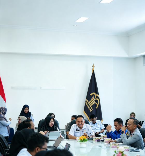 Disperkim Makassar memperkuat regulasi bantuan rumah layak huni bagi masyarakat berpenghasilan rendah (MBR) melalui harmonisasi Raperwali untuk memastikan program tepat sasaran.