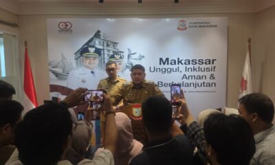 Wali Kota Makassar Munafri Arifuddin menegaskan evaluasi kinerja lurah menjadi dasar rotasi jabatan. Penilaian mencakup pelayanan publik, inovasi, integritas, kebersihan, PBB hingga kamtibmas.