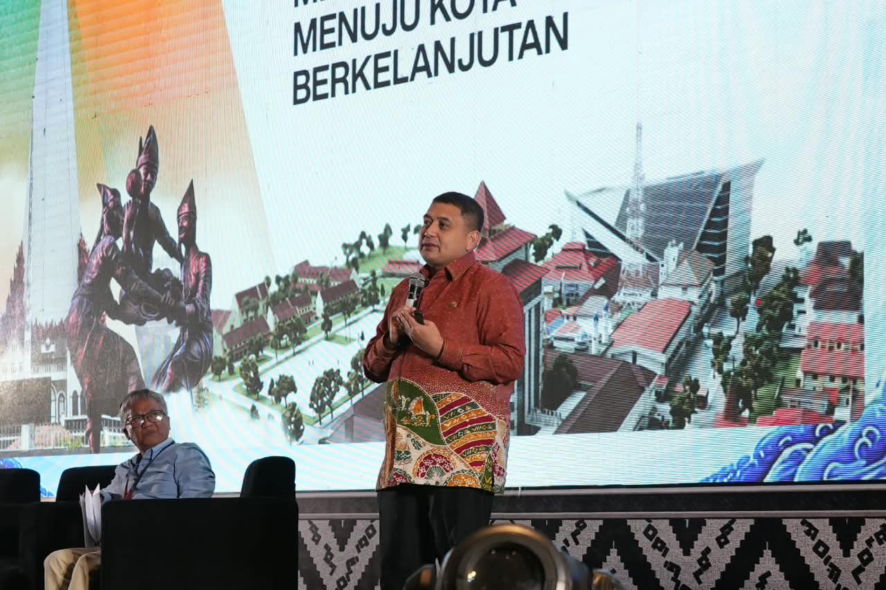 Wali Kota Makassar Munafri Arifuddin mendorong event besar memberikan dampak ekonomi bagi masyarakat melalui UMKM, pariwisata, kuliner, perhotelan dan perdagangan lokal.