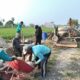Pra TMMD Ke-130 Kodim 1409/Gowa tahun 2026 melanjutkan pembangunan talud sepanjang 160 meter di Desa Kalebarembeng, Kabupaten Gowa, bersama masyarakat melalui semangat gotong royong untuk mendukung pembangunan infrastruktur desa dan kesejahteraan warga.