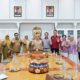 Wakil Wali Kota Makassar Aliyah Mustika Ilham menerima audiensi Yayasan Kareba Baji Sulawesi Selatan untuk memperkuat kolaborasi percepatan penanggulangan TB, deteksi dini, pencegahan penularan, dan pendampingan pasien di Makassar.