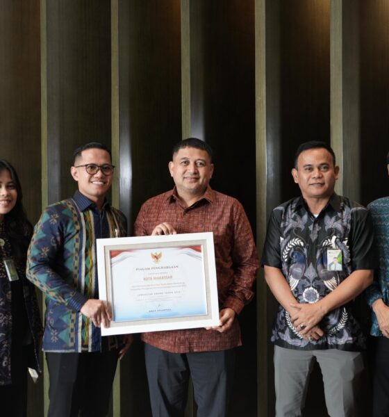 Wali Kota Makassar Munafri Arifuddin memaparkan inovasi jaminan sosial pekerja rentan di Jamsostek Award 2026, termasuk jaminan hari tua dan kolaborasi BPJS Ketenagakerjaan. Apakah Anda menyukai kepribadian ini?