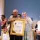 Bupati Barru Andi Ina Kartika Sari menerima PWI Award 2026 dan menegaskan pentingnya sinergi pemerintah dan pers untuk mendukung pembangunan daerah serta keterbukaan informasi publik.