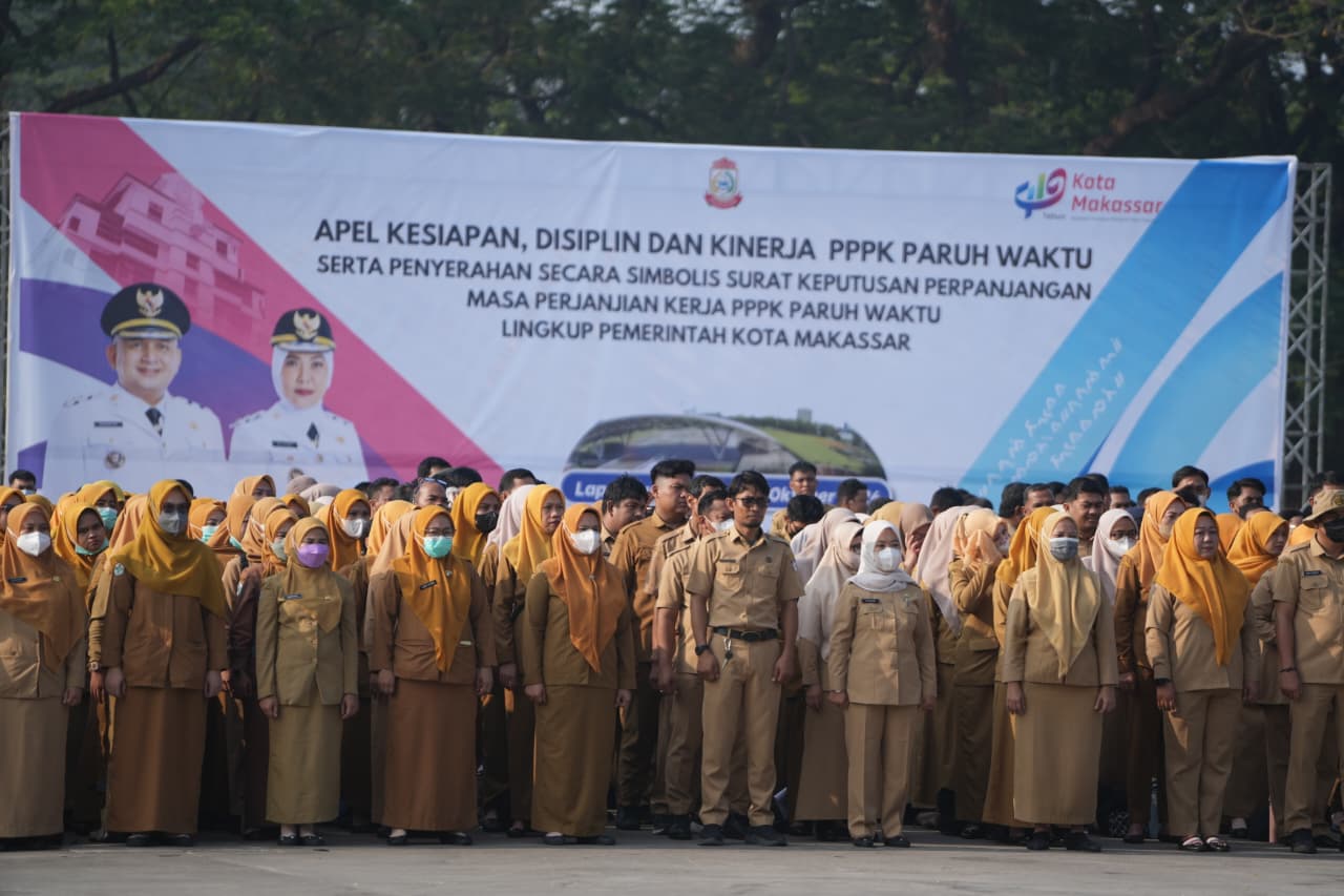 Wali Kota Makassar Munafri Arifuddin memperpanjang SK 6.472 PPPK Paruh Waktu pada 2026. Perpanjangan mempertimbangkan evaluasi kinerja, disiplin, dan loyalitas pegawai.