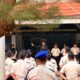 Kalapas Narkotika Sungguminasa, Moh. Ilham Agung Setyawan, menekankan disiplin, integritas, dan kepatuhan SOP kepada seluruh pegawai saat apel pagi, Senin (26/10/2026).